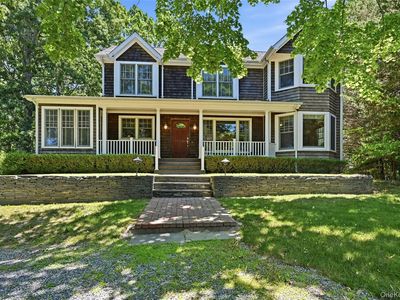 1195 Goose Creek Lane