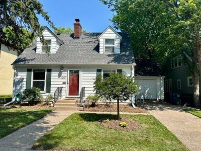 1047 Dayton Ave