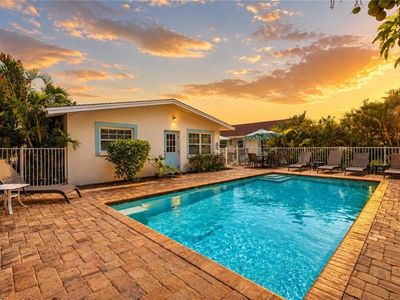Property at 563 105th AVE N, Naples, FL