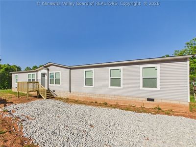 348 Lynn Dr