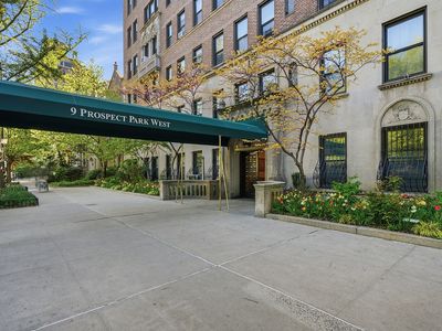 9 Prospect Park W APT 1A