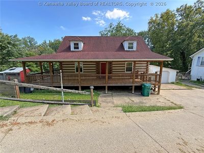 Property at 11438 Coal River Rd, Saint Albans, WV