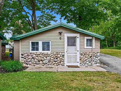 Property at 5124-9 Beechwood Ave, Gaylord, MI