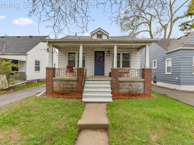 708 Channing St