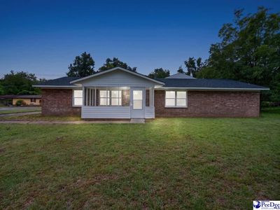 526 Cornelia Dr