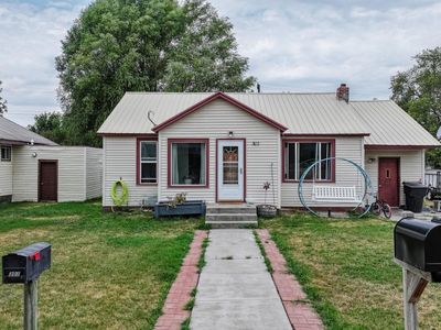 302 S 1st St W #W