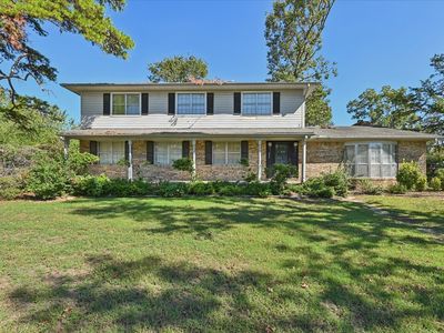 274 Crestwood Dr