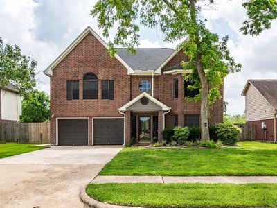 1015 Highland Woods Dr