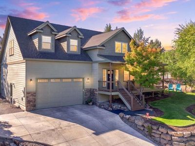 3750 SW Crest Ct