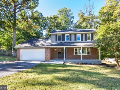 5806 Victor Dr