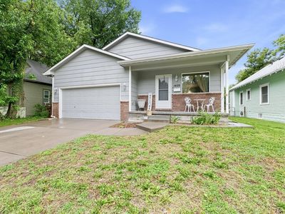 1429 N Emporia Ave