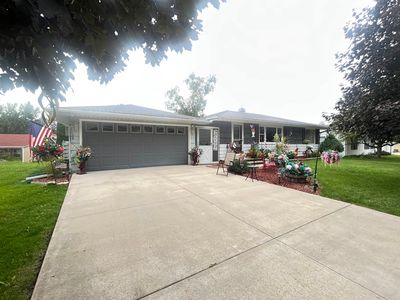 434 Melanie Ln