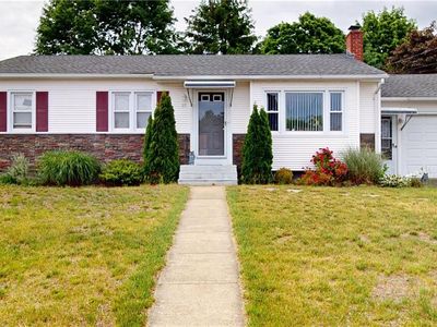 27 Amherst Rd