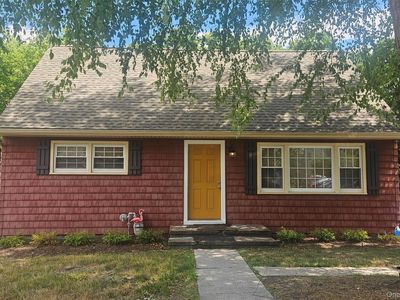 24 Mountain Avenue