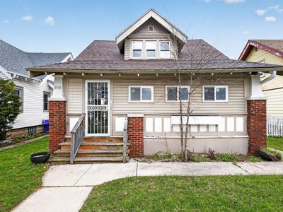2930 North 38th STREET