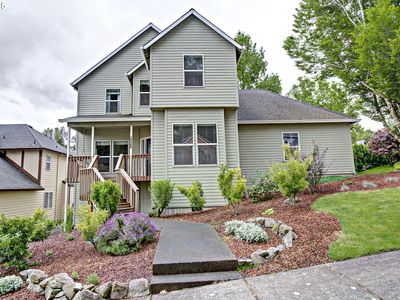 17366 Wake Robin Cir