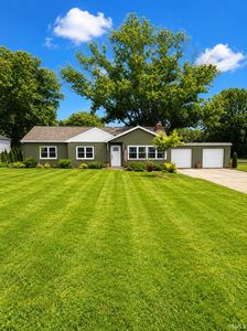 710 Davis Rd