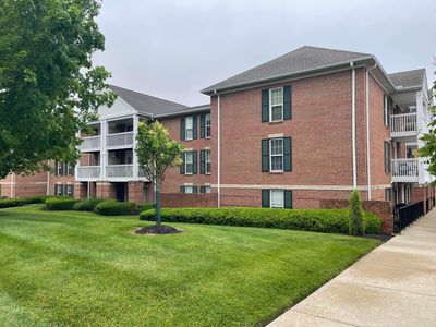5935 N High St APT 215