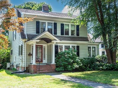 61 Massasoit St