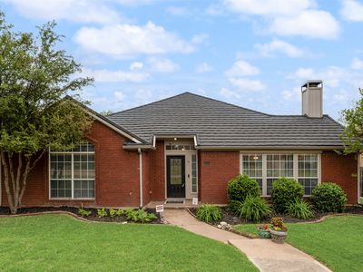 1310 Newport Dr