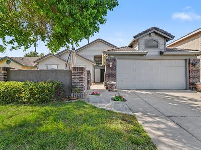 Property at 1750 E G St, Oakdale, CA
