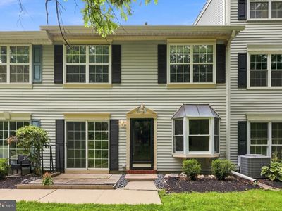 67 Cheverny Ct