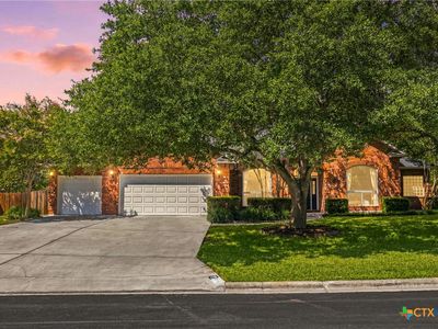 2344 Country Grace
