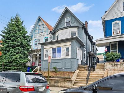 551 N 11th St