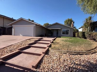 9149 Starina Way