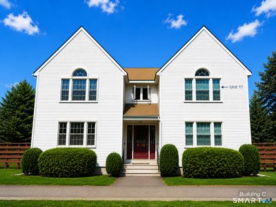 14 Pinney Street #11