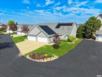 600 Harbor Pointe Dr