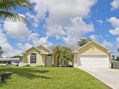 3020 SW Lucerne Street