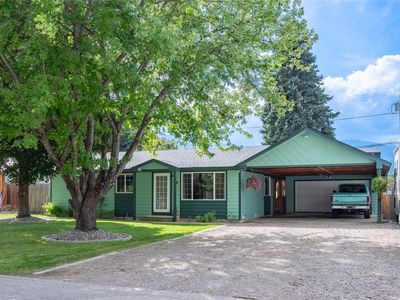 66 Highwood Dr