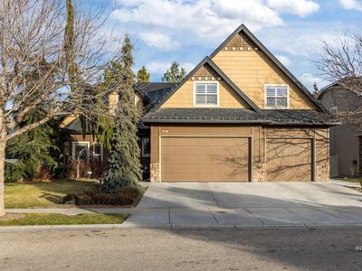 918 W Heather Woods Dr