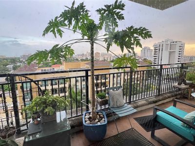 888 S Douglas Rd APT 806