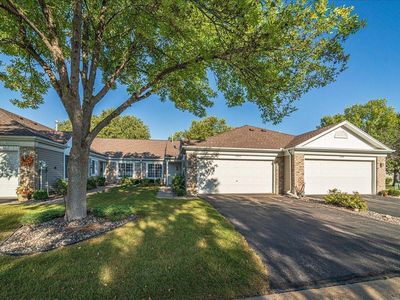 9443 Prairieview Trl N