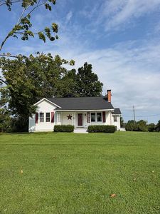 306 Sunset Dr