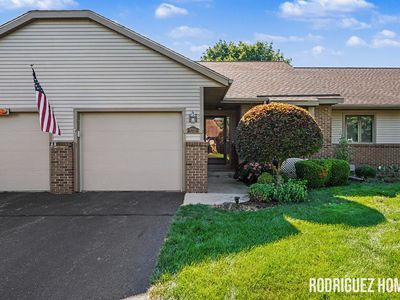 1731 Lakeview Dr
