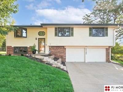 5725 N 116th Cir