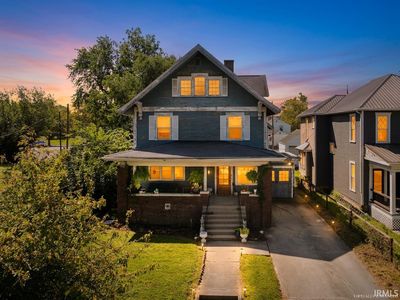 1007 E Main St