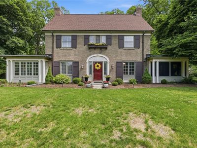 210 Fairport Rd