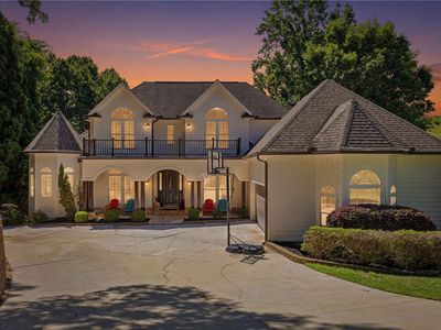 112 Gates Cove Dr