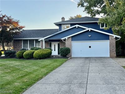 Property at 7052 Fox Hill Dr, Solon, OH