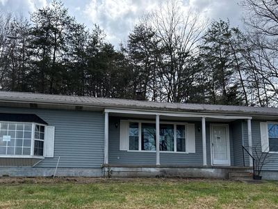 5556 E State Highway 70