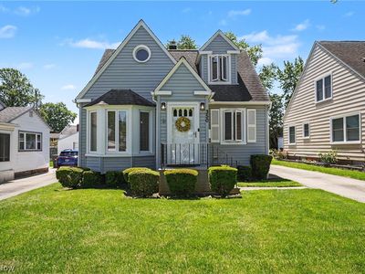 350 Wayne Ave
