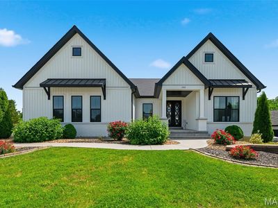 100 Chapel Grove Ct