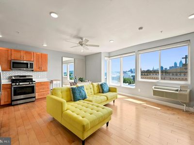 1637 Poplar St #6F