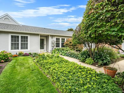 89 Hearthside Drive