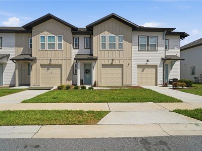 832 Longboat Dr