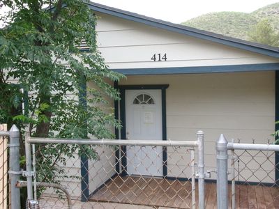 414 VAN DYKE Street